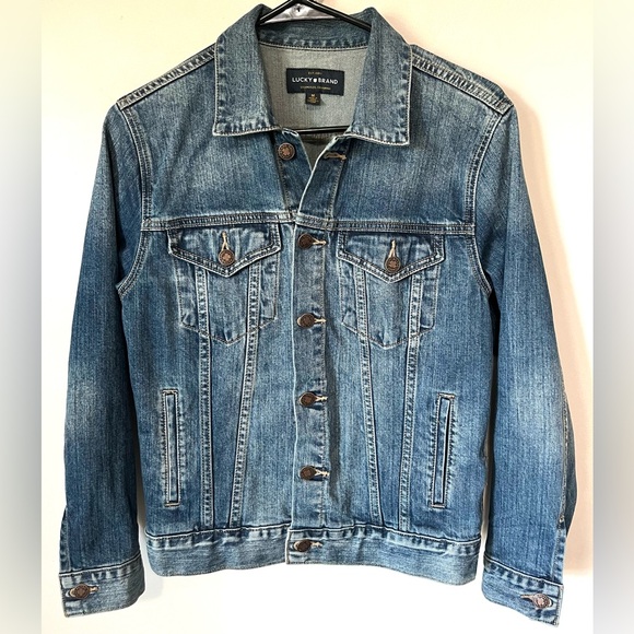 Lucky Brand Tomboy Trucker Distressed Blue Denim Jean Jacket  Size Medium - Picture 1 of 7